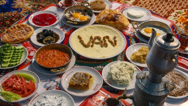 UÇAKLI BUTİK  VAN TURU 1 GECE KONAKLAMALI
